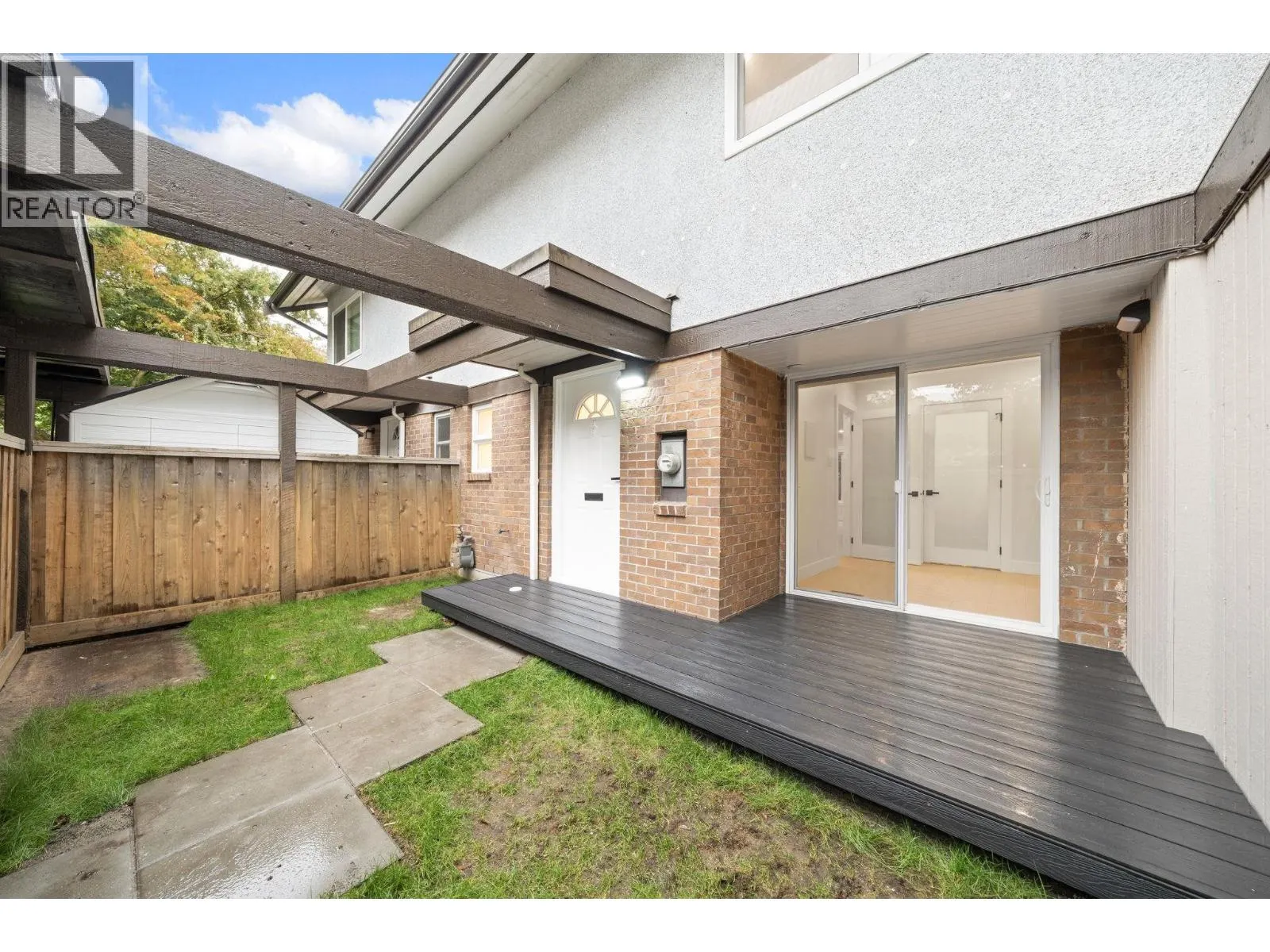48 3046 COAST MERIDIAN ROAD