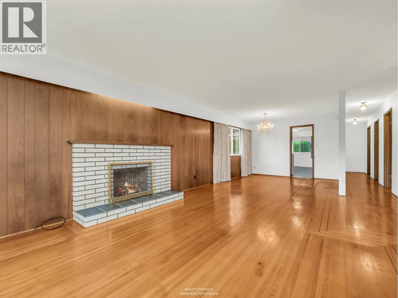 85 W 63RD AVENUE