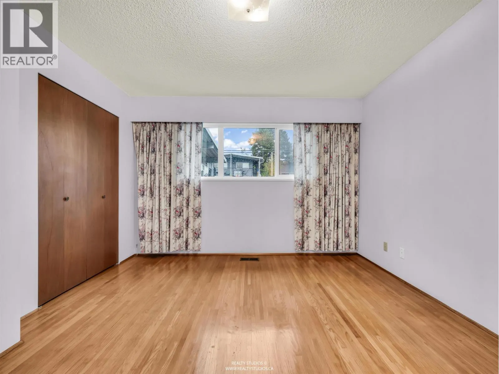 85 W 63RD AVENUE