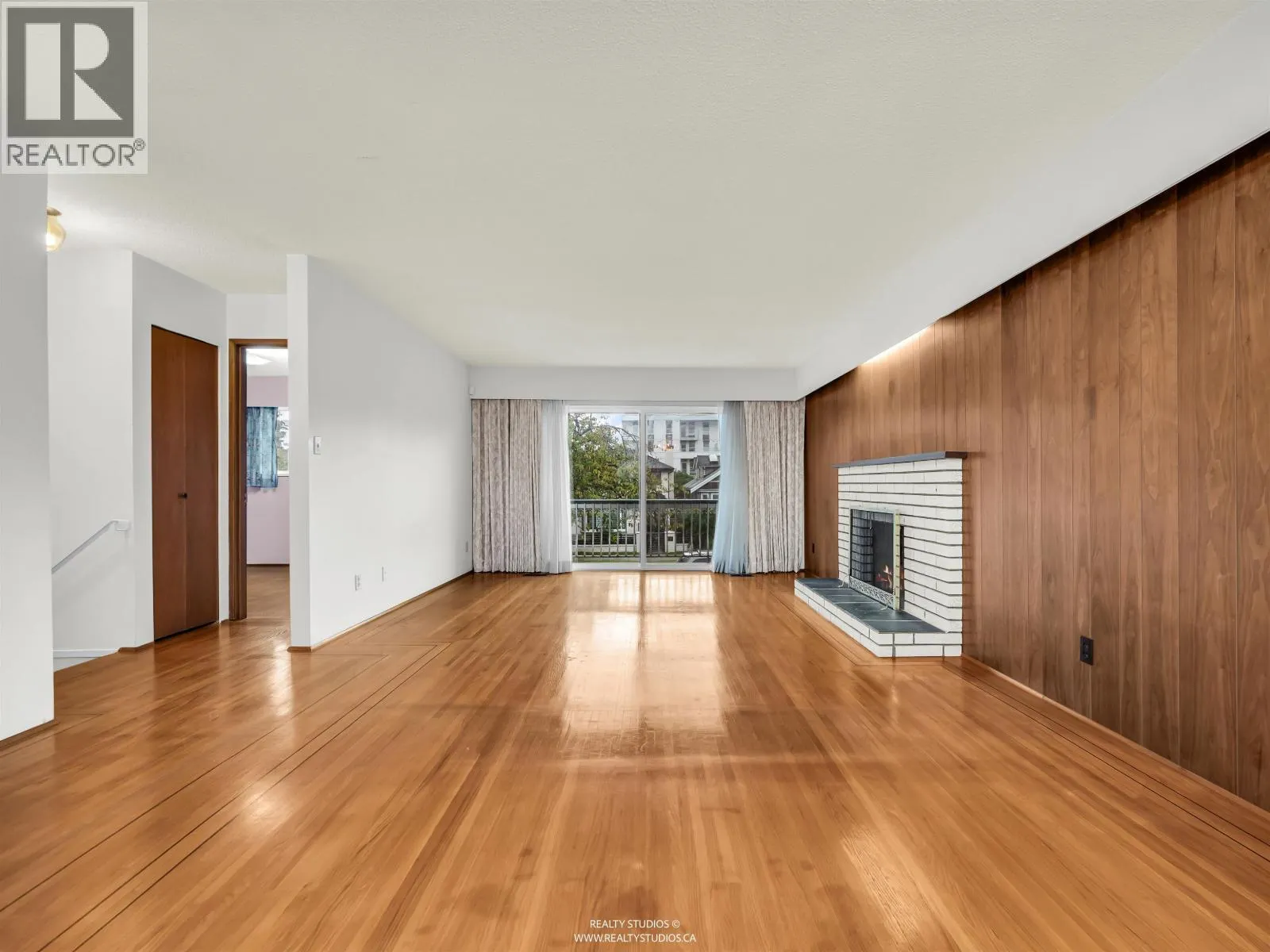 85 W 63RD AVENUE