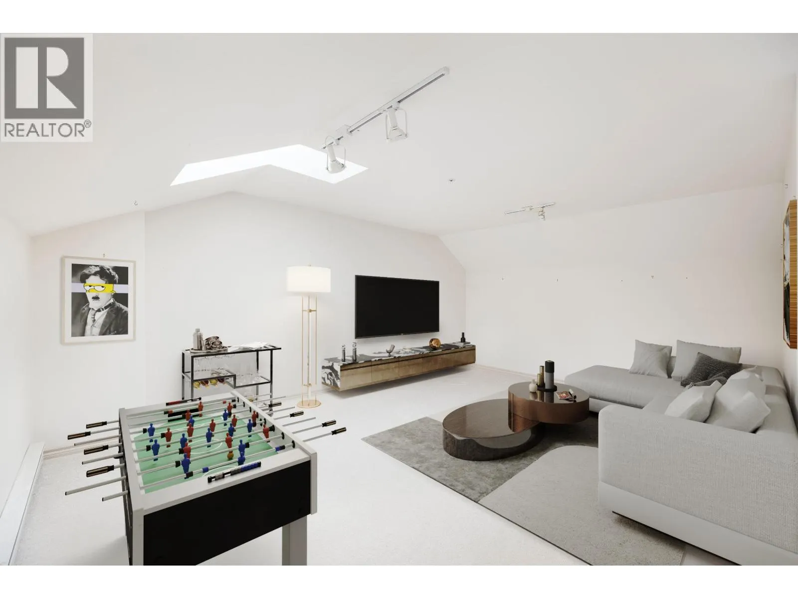 TH D 1133 E 29TH STREET