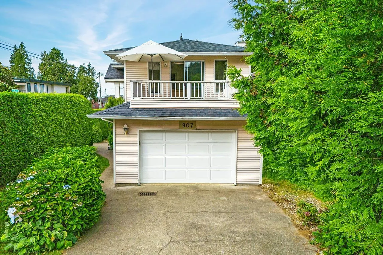 907 MAPLE STREET