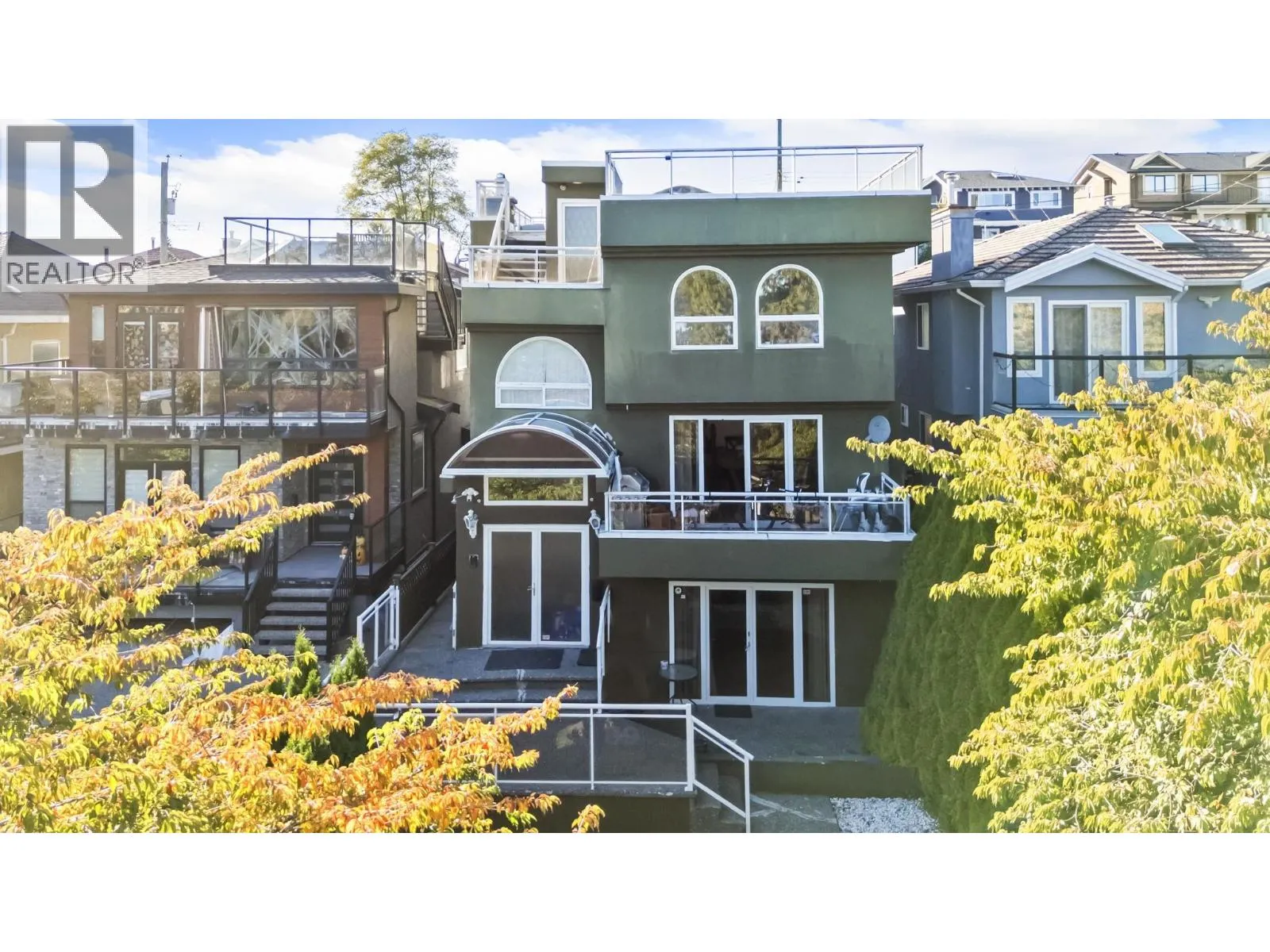 89 ELLESMERE AVENUE