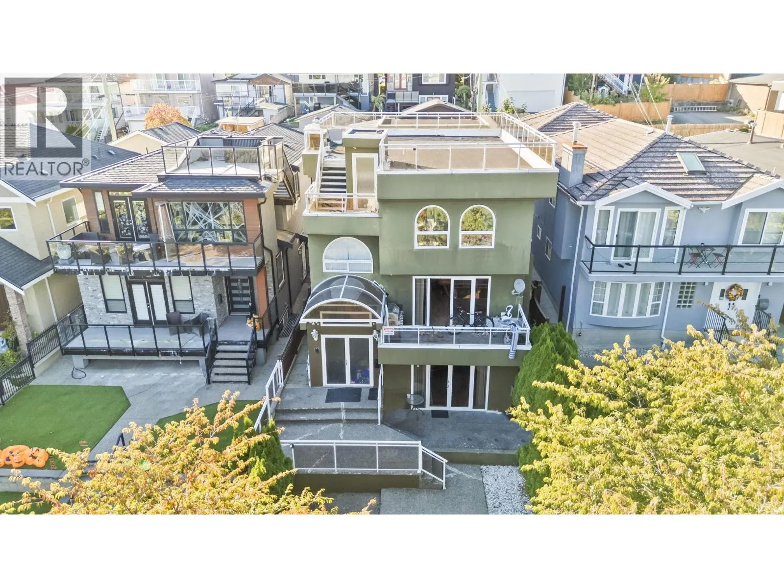 89 ELLESMERE AVENUE