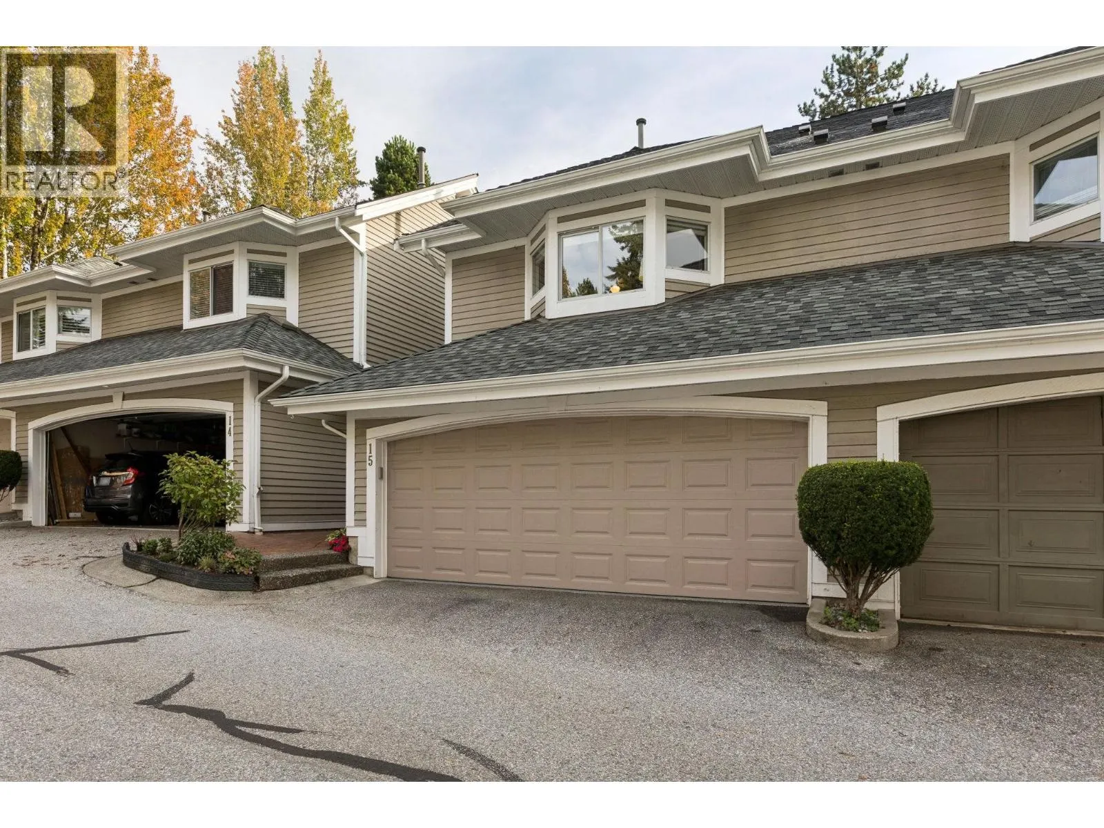 15 650 ROCHE POINT DRIVE