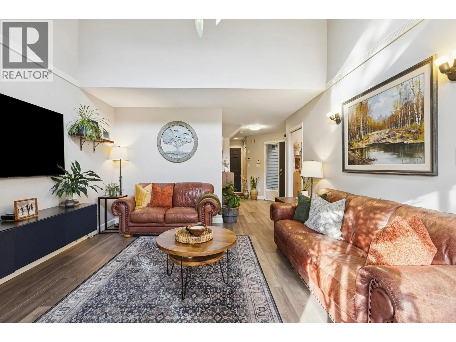 15 650 ROCHE POINT DRIVE