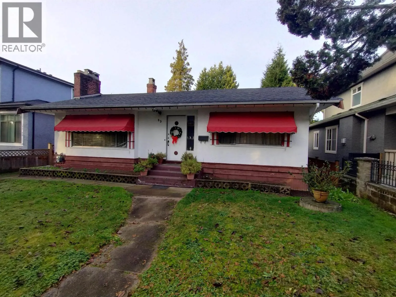 65 W 49TH AVENUE