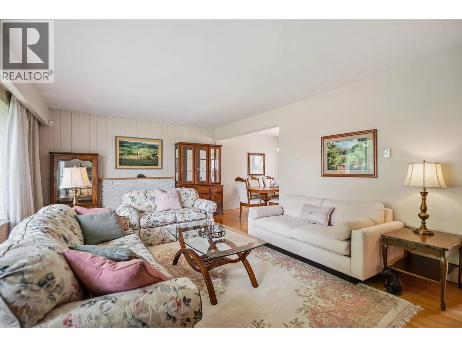 10699 DENNIS CRESCENT