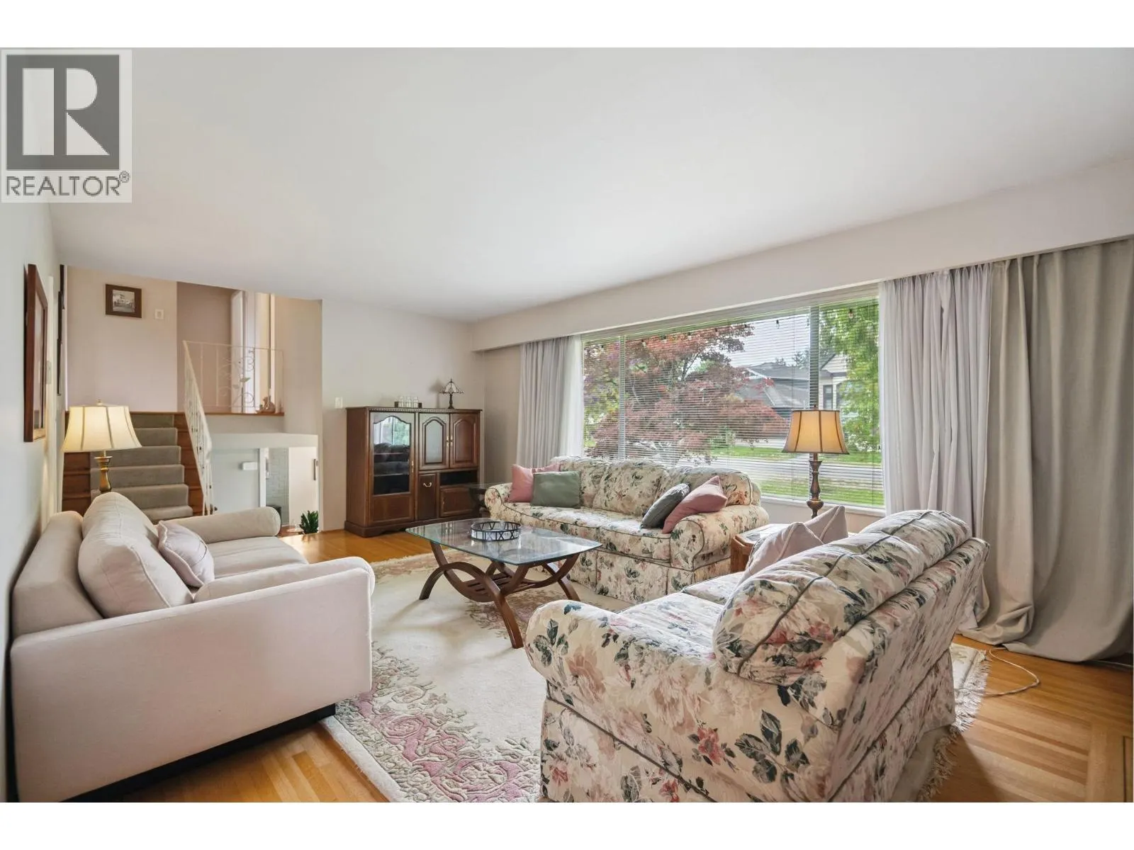 10699 DENNIS CRESCENT