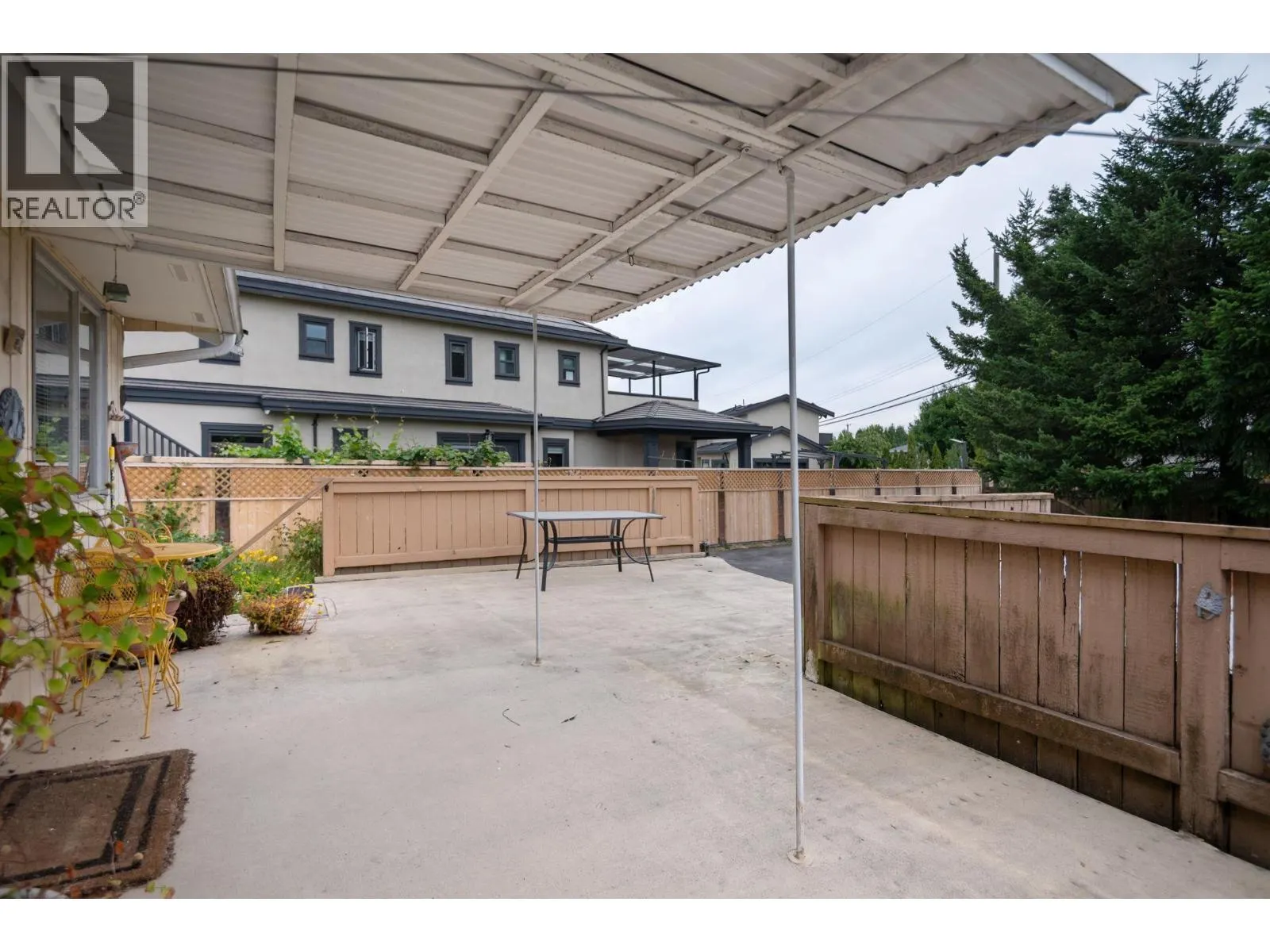 10699 DENNIS CRESCENT