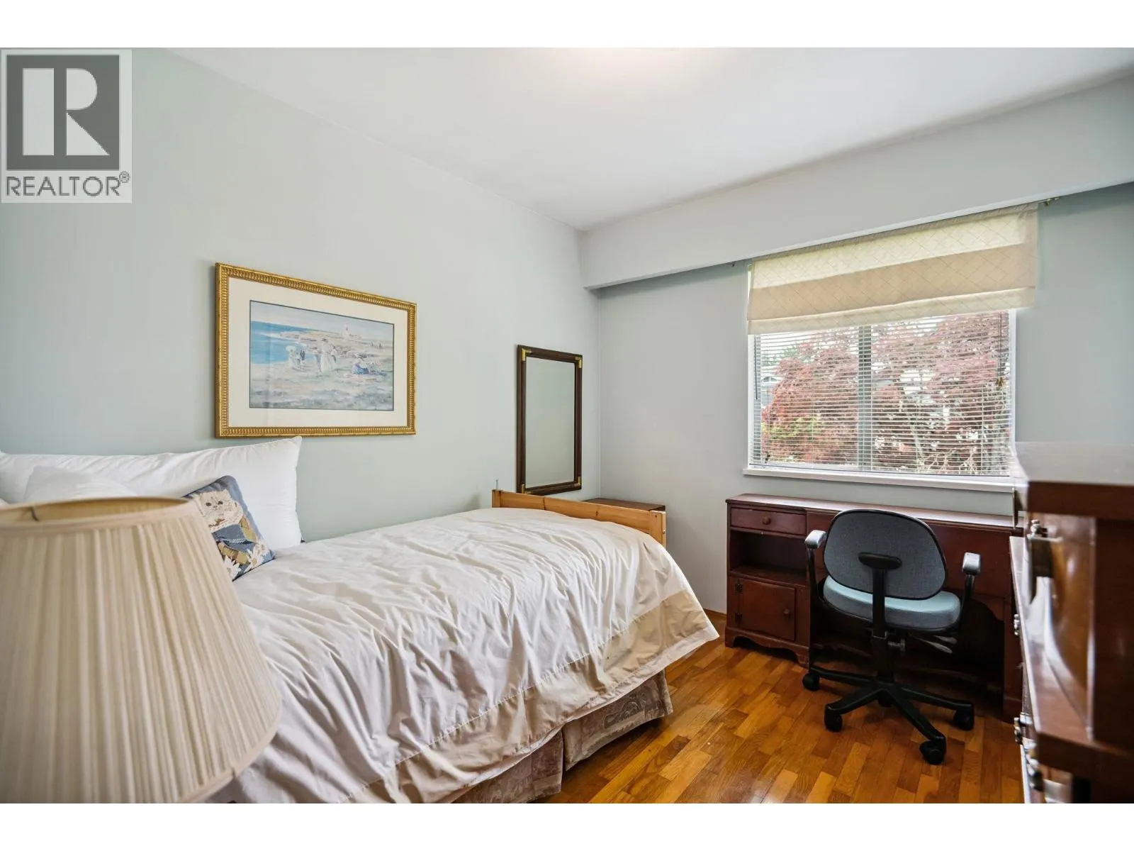 10699 DENNIS CRESCENT
