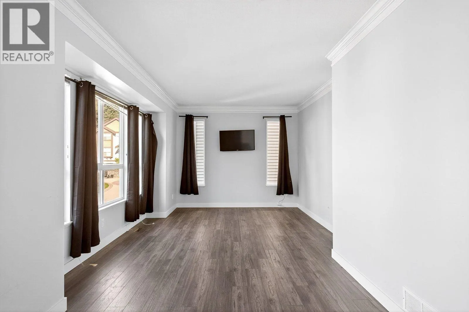 1118 11497 236 STREET