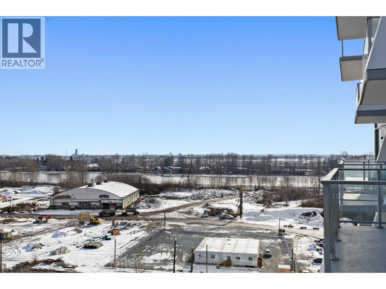 1103 3538 SAWMILL CRESCENT