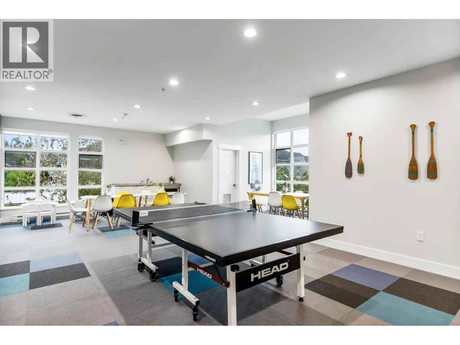 71 5550 ADMIRAL WAY