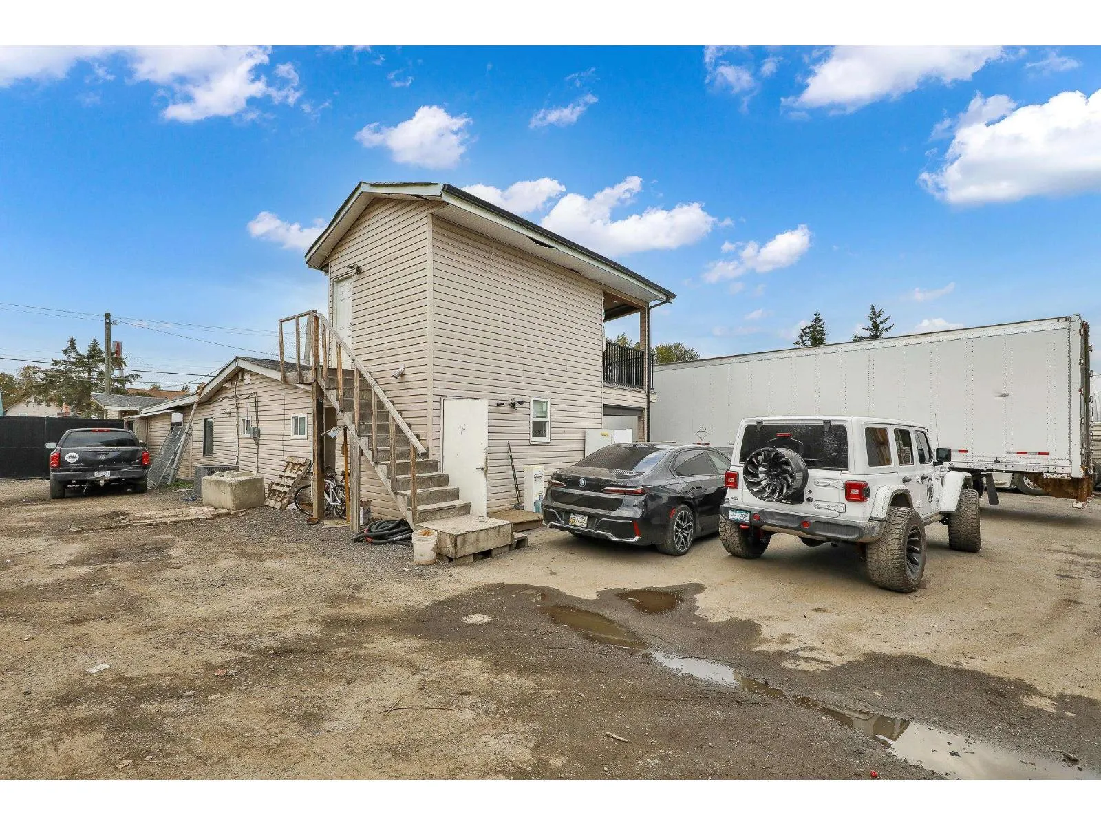 10902 TIMBERLAND ROAD