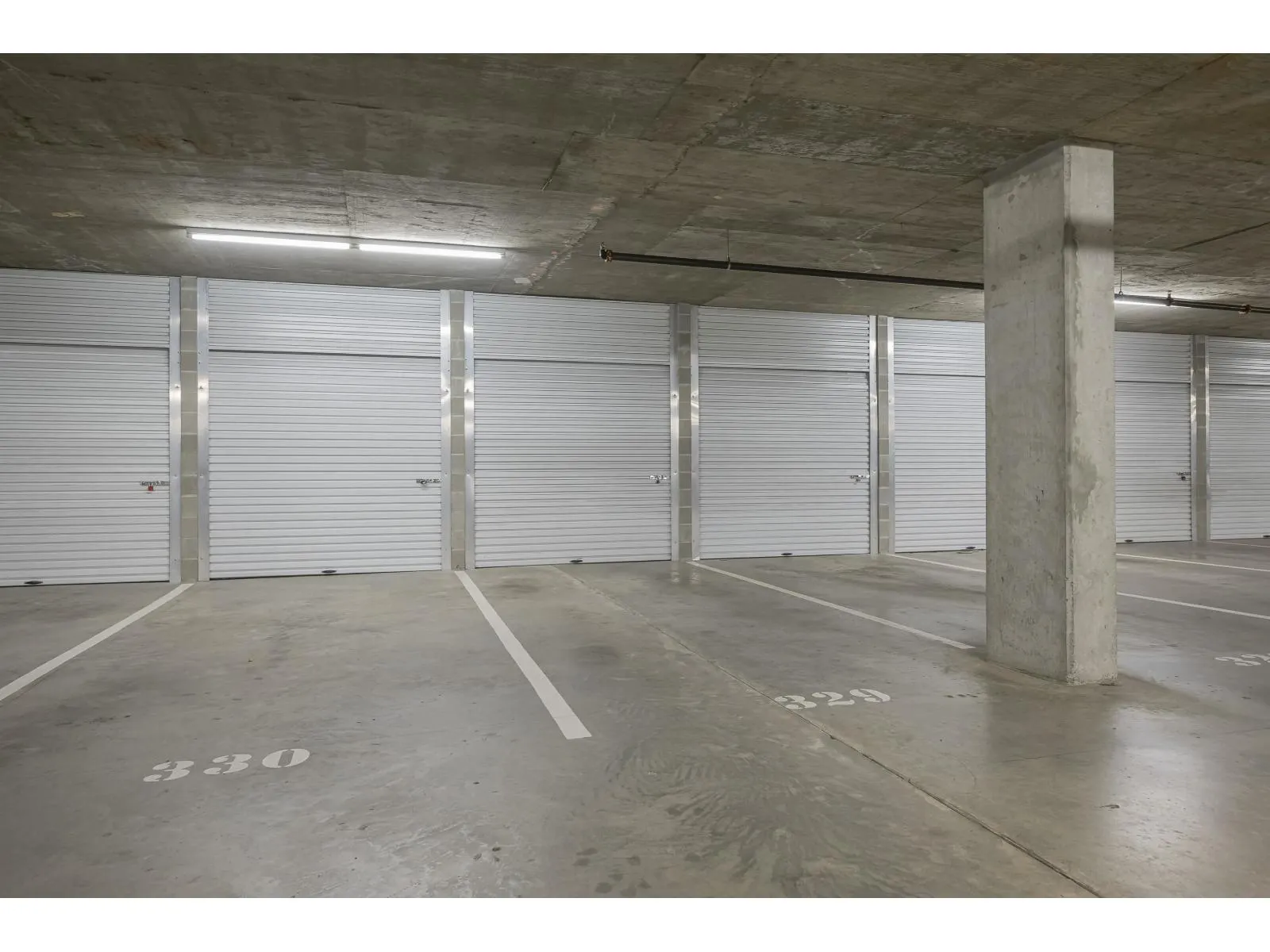 263 8258 207A STREET