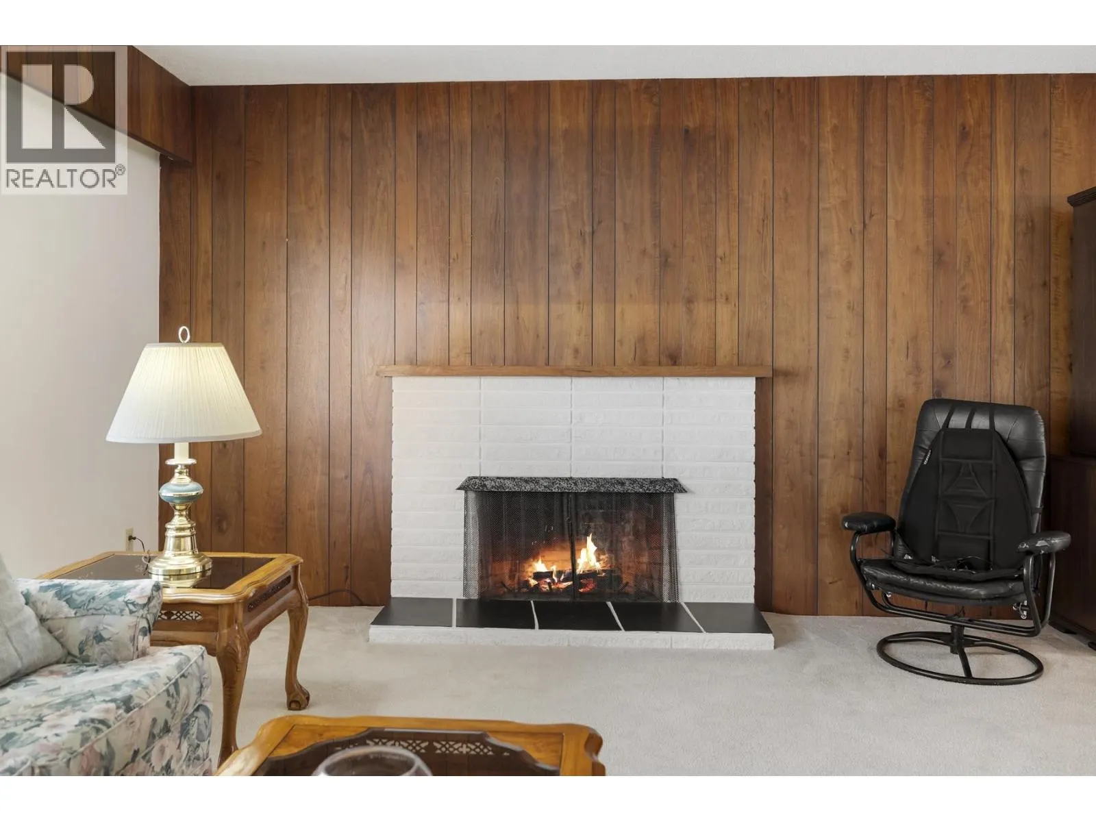 1441 DELIA DRIVE