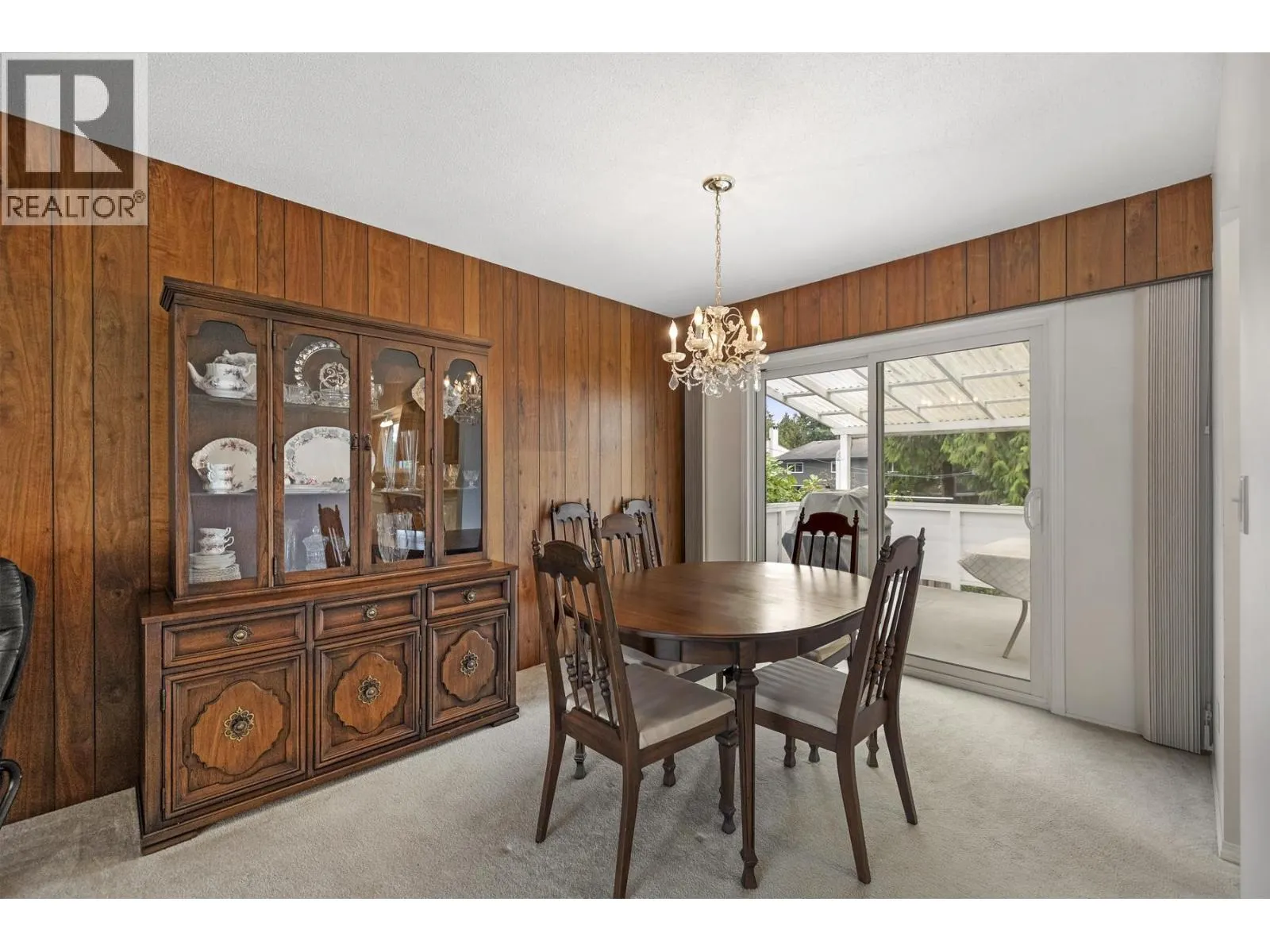 1441 DELIA DRIVE