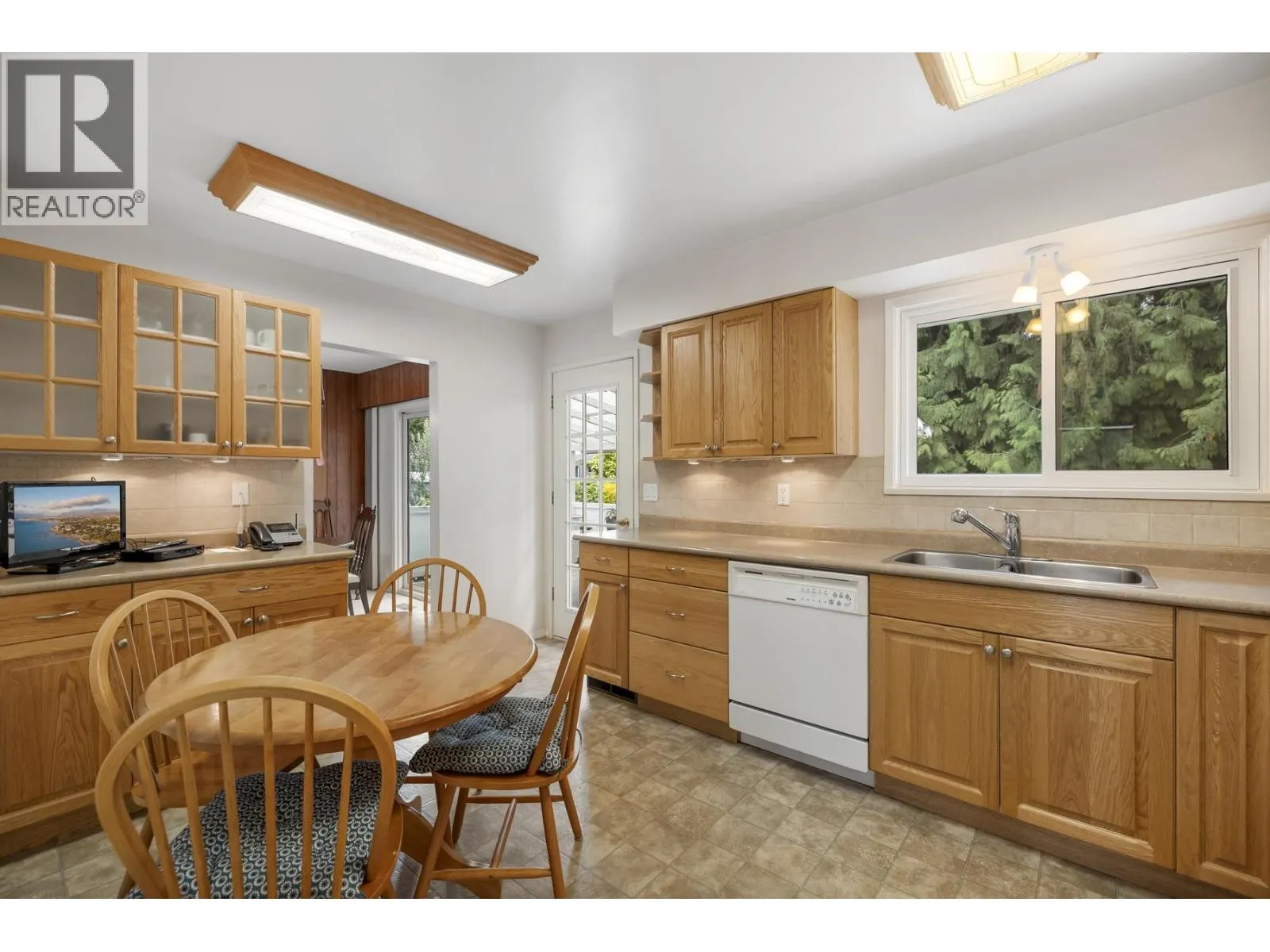 1441 DELIA DRIVE