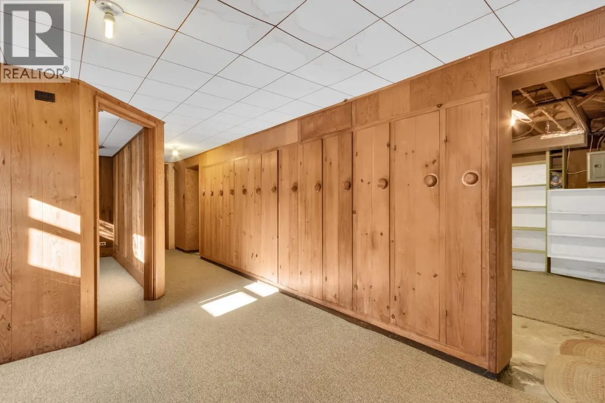 4386 ERWIN DRIVE
