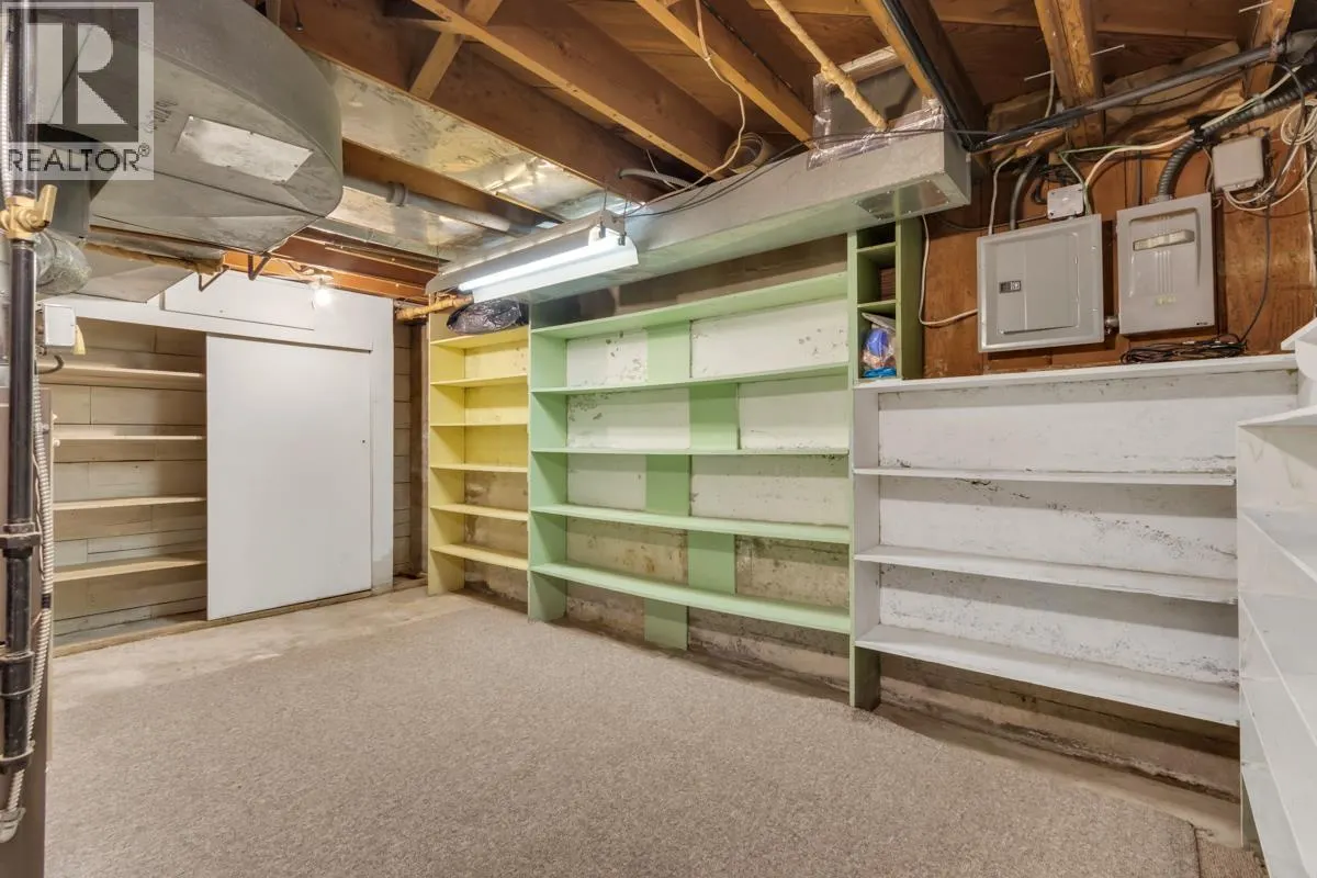 4386 ERWIN DRIVE