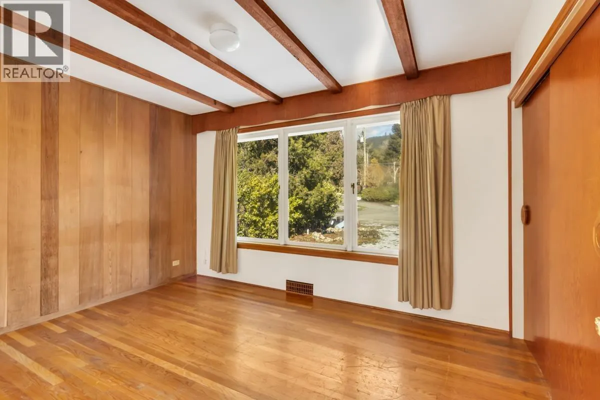 4386 ERWIN DRIVE