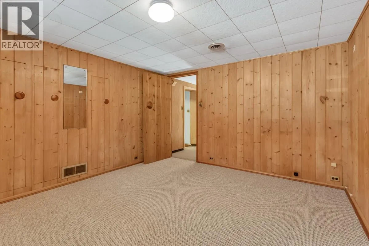 4386 ERWIN DRIVE