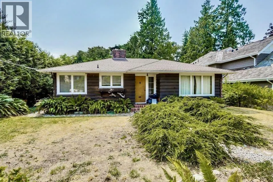4386 ERWIN DRIVE
