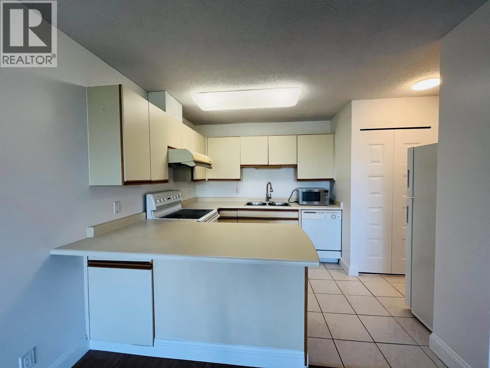 1005 3980 CARRIGAN COURT