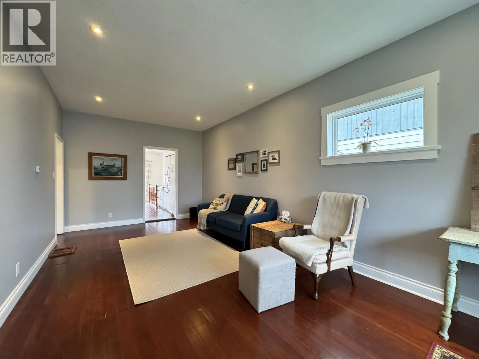 723 W 6TH AVENUE