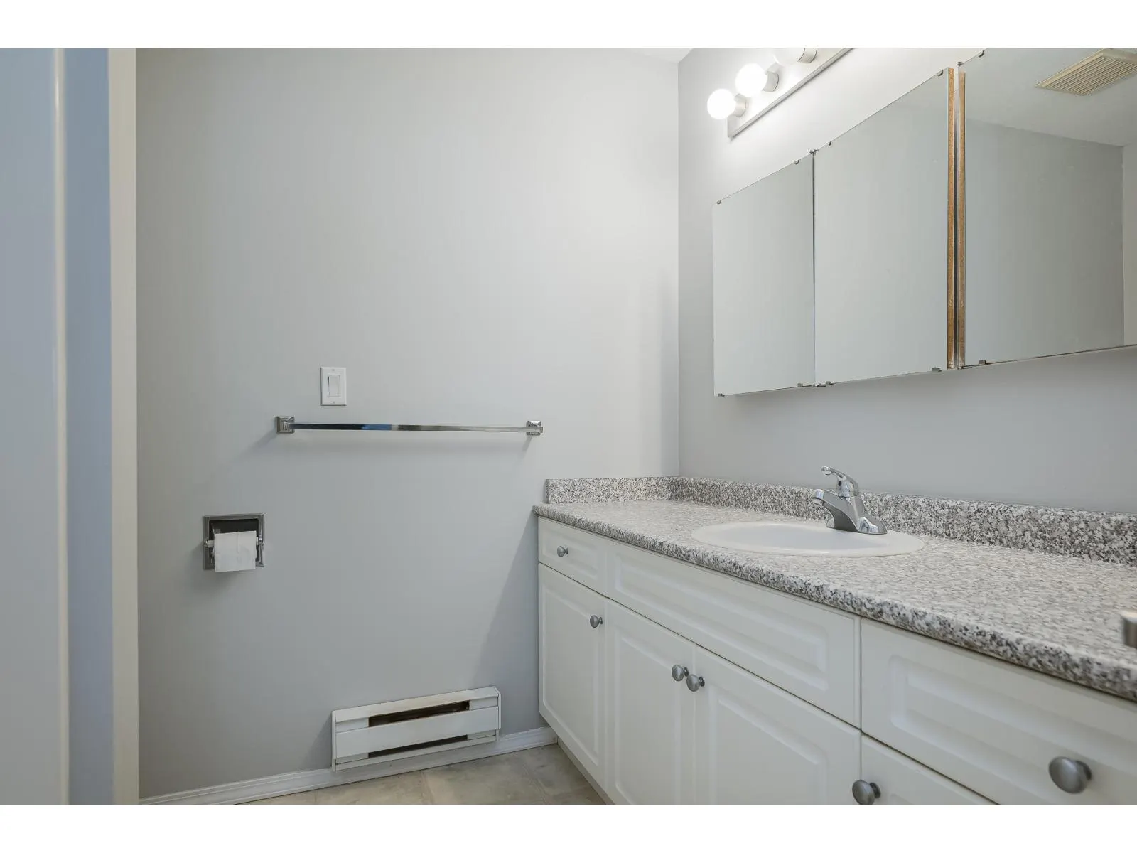 5 9262 CHARLES STREET|Chilliwack Proper East