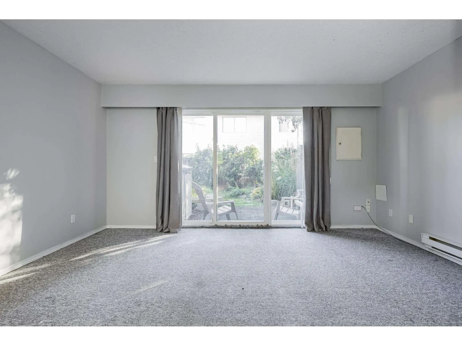 5 9262 CHARLES STREET|Chilliwack Proper East