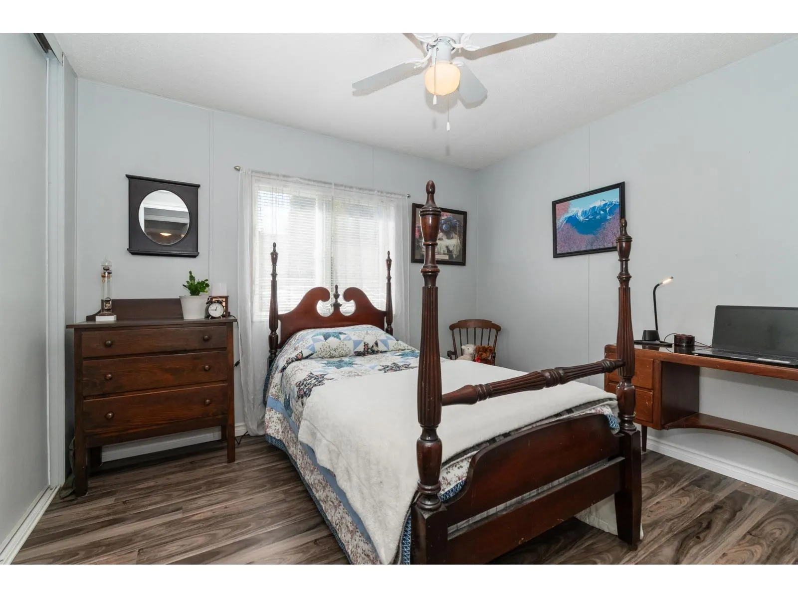 13 41168 LOUGHEED HIGHWAY