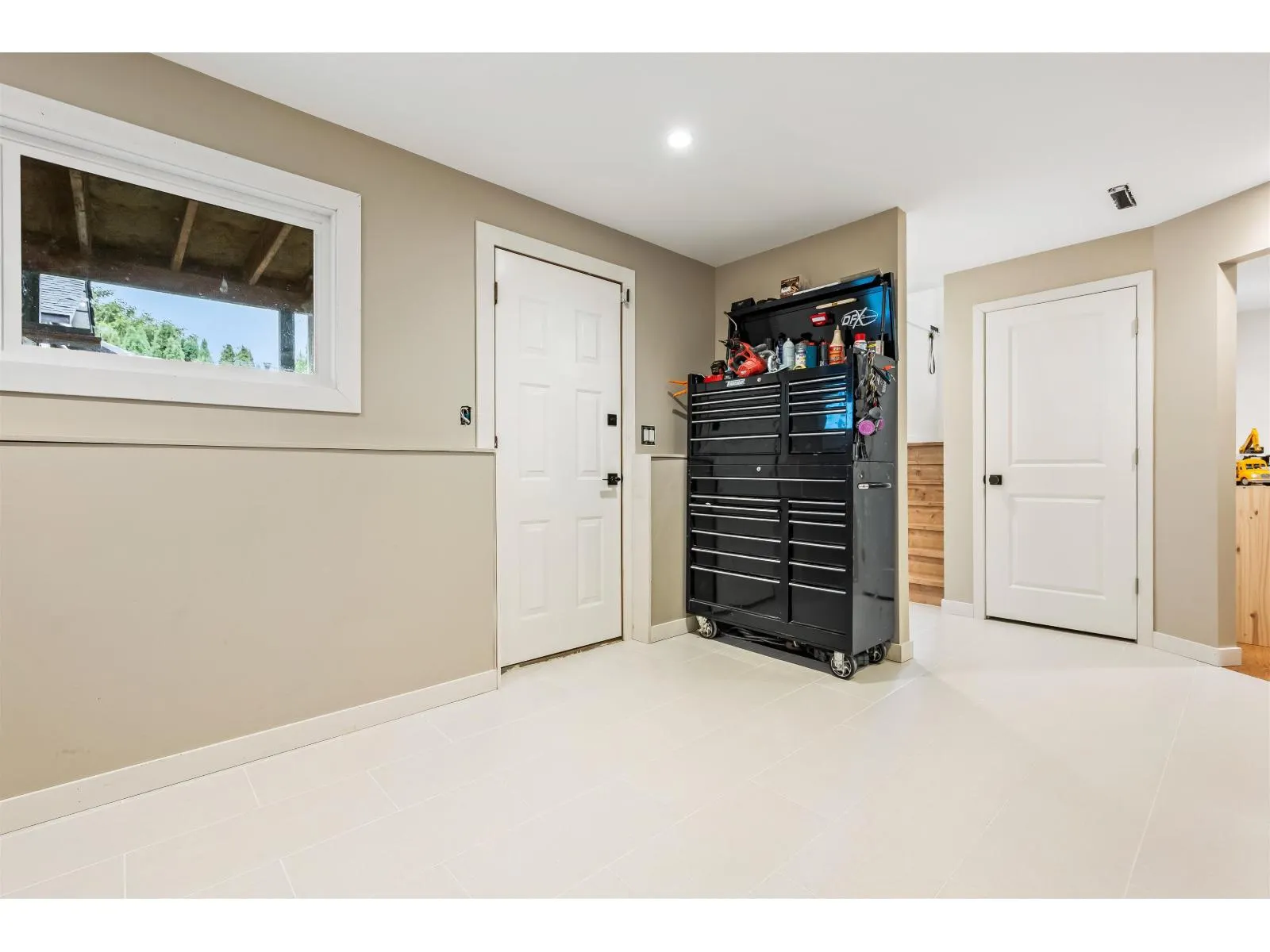 9046 BROADWAY STREET|Chilliwack Proper South