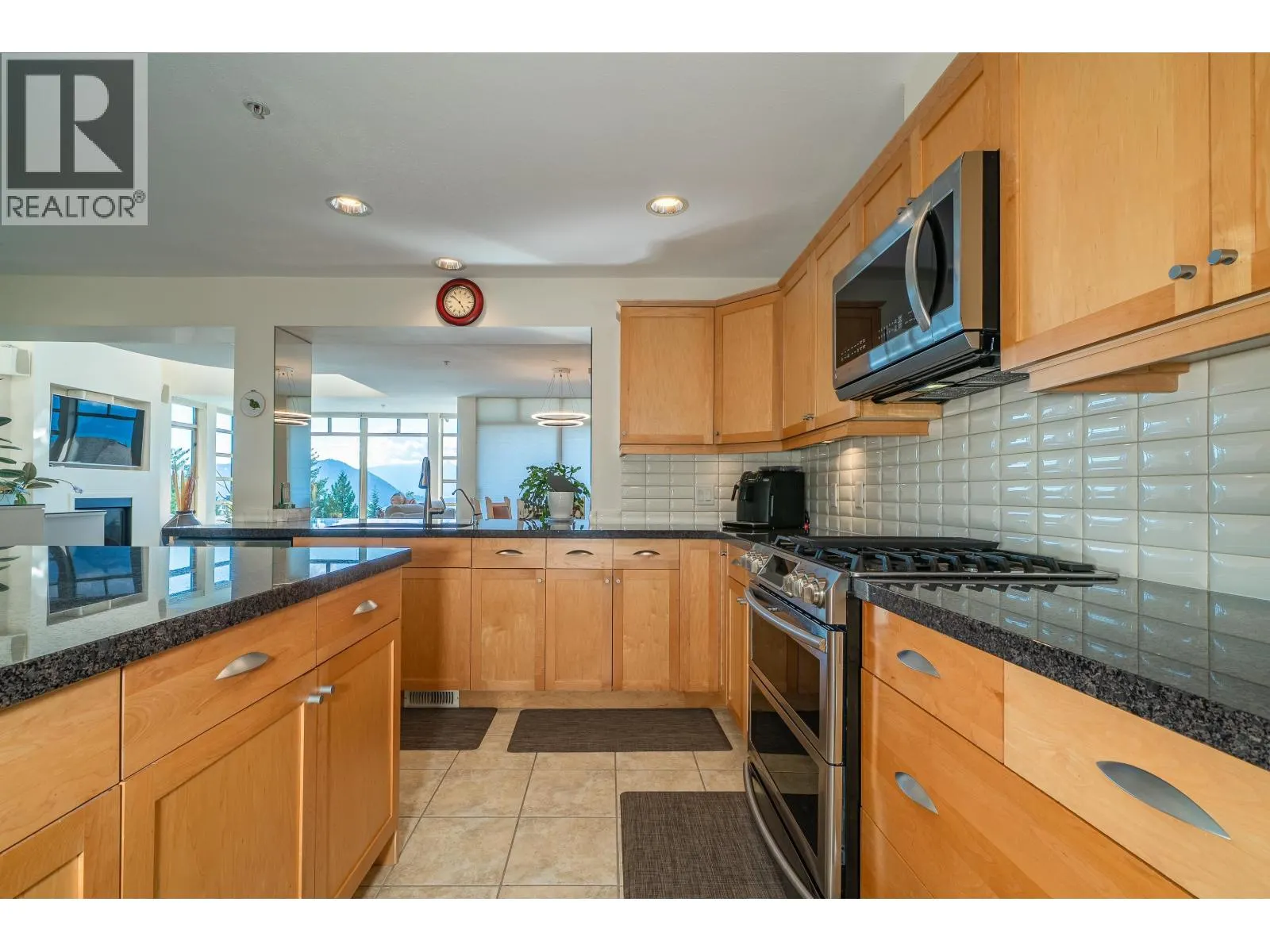 8664 SEASCAPE DRIVE