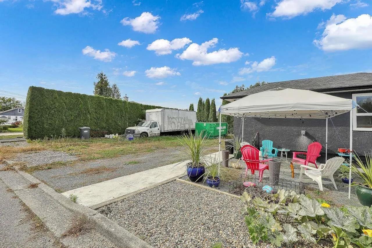 45870 HENLEY AVENUE|Chilliwack Proper West