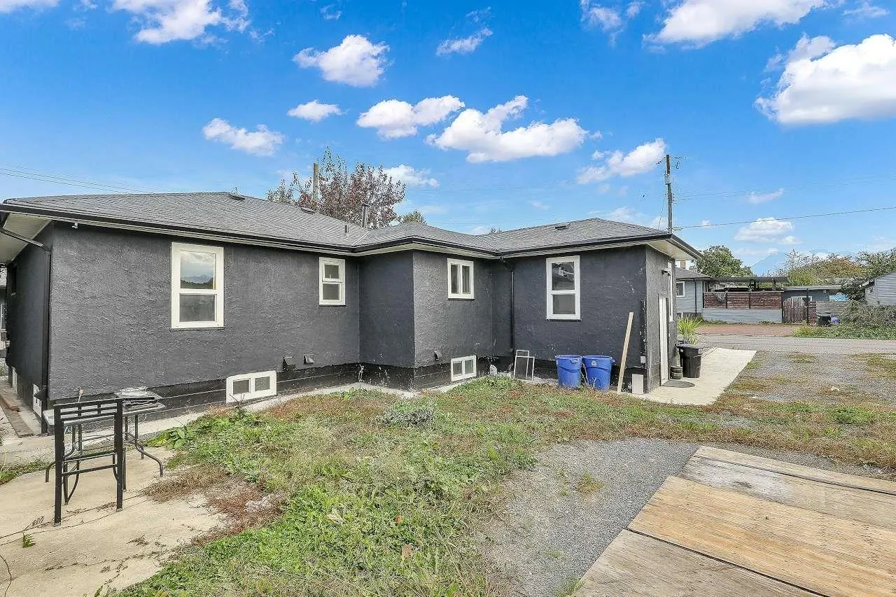 45870 HENLEY AVENUE|Chilliwack Proper West