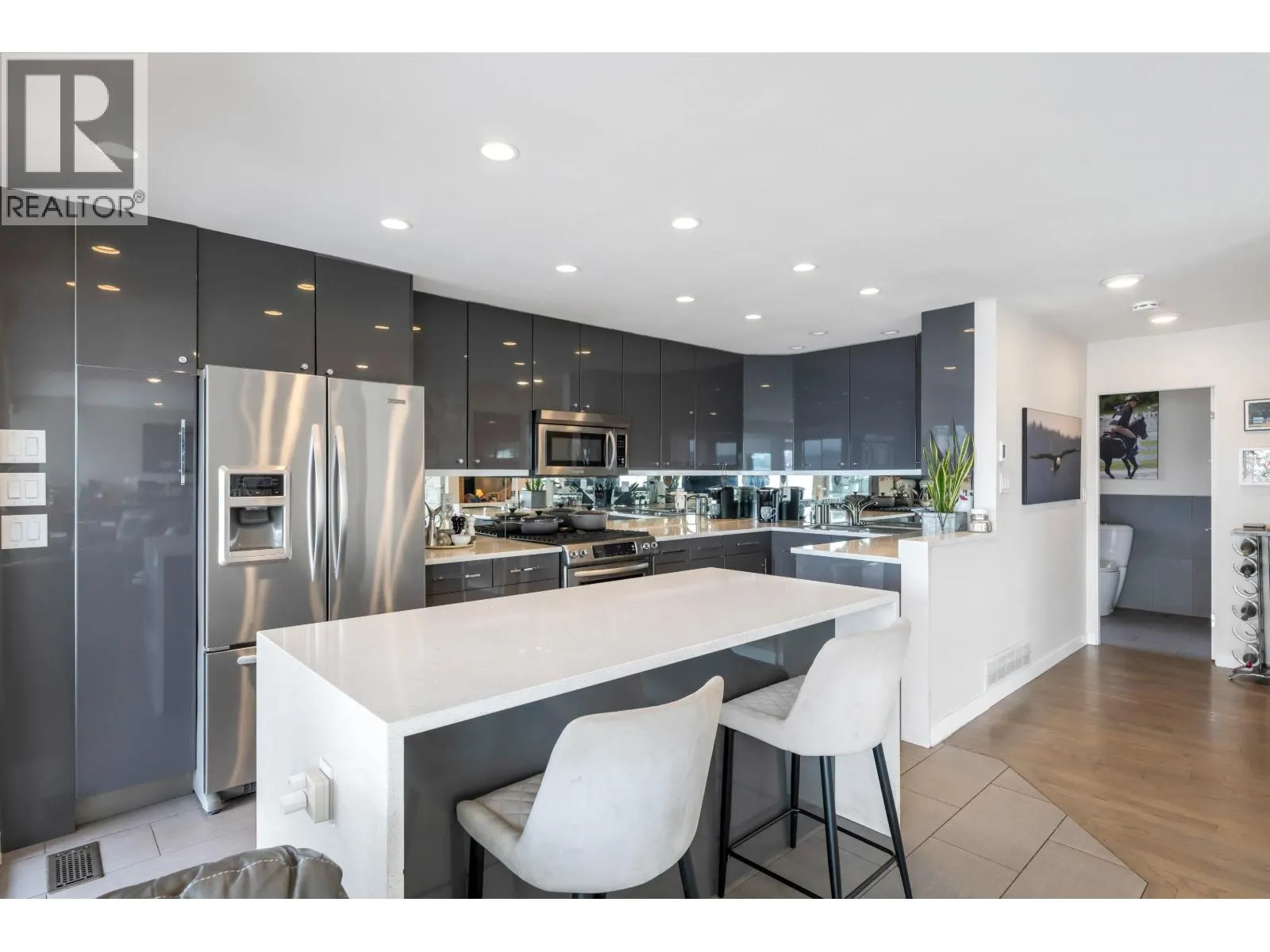 2385 WALL STREET
