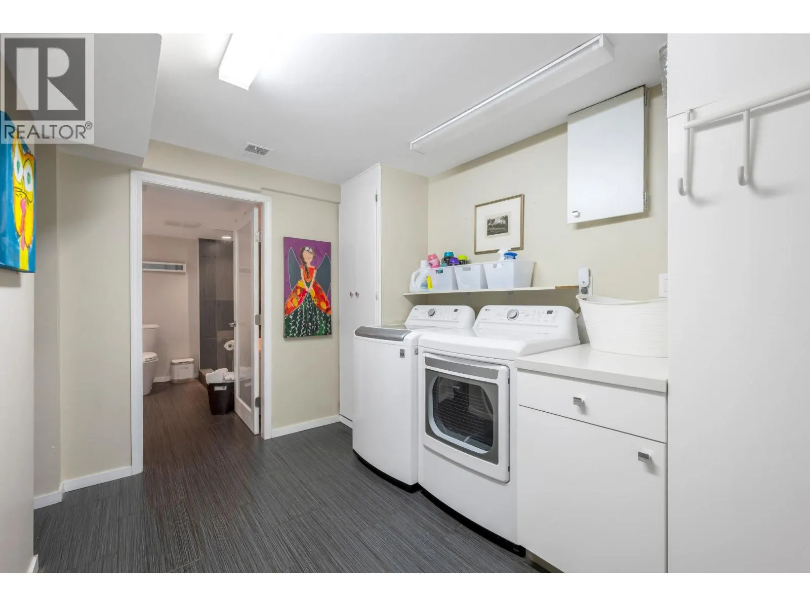 2385 WALL STREET