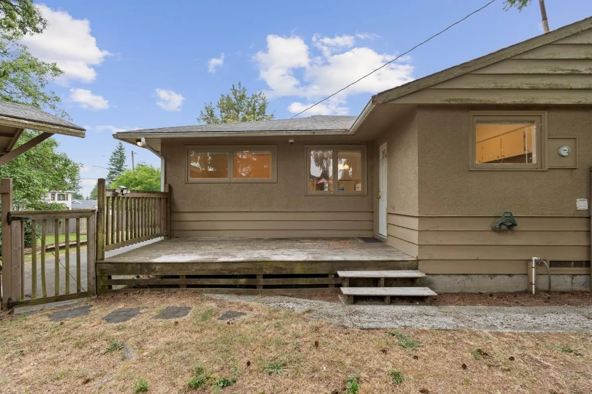 14054 ANTRIM ROAD