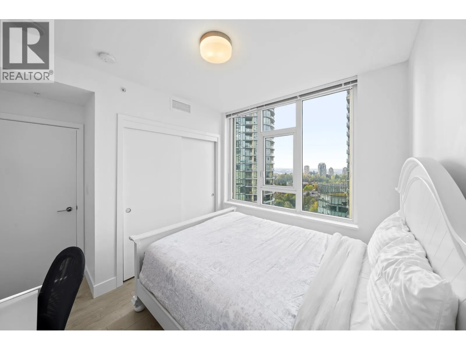 1610 7303 NOBLE LANE
