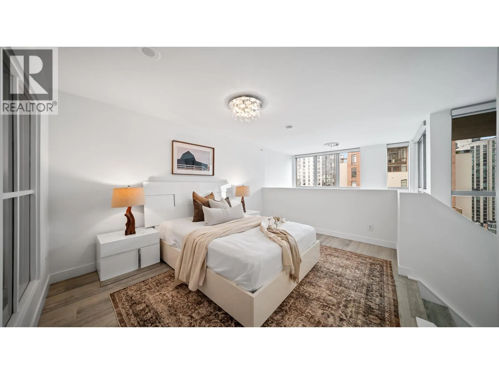 1802 1238 RICHARDS STREET