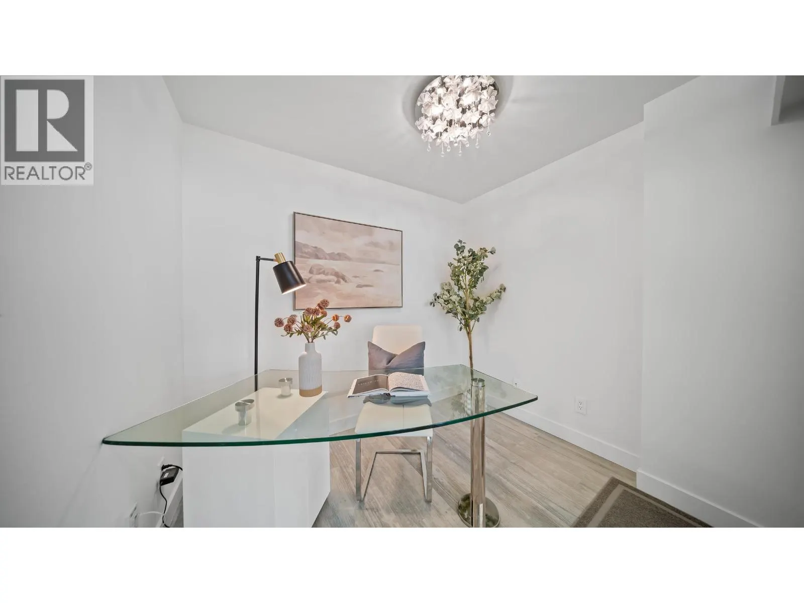 1802 1238 RICHARDS STREET