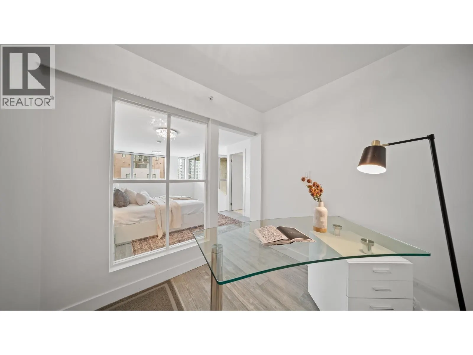 1802 1238 RICHARDS STREET