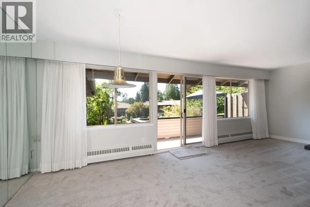 810 235 KEITH ROAD