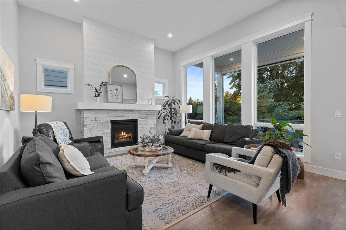 17 4217 OLD CLAYBURN ROAD
