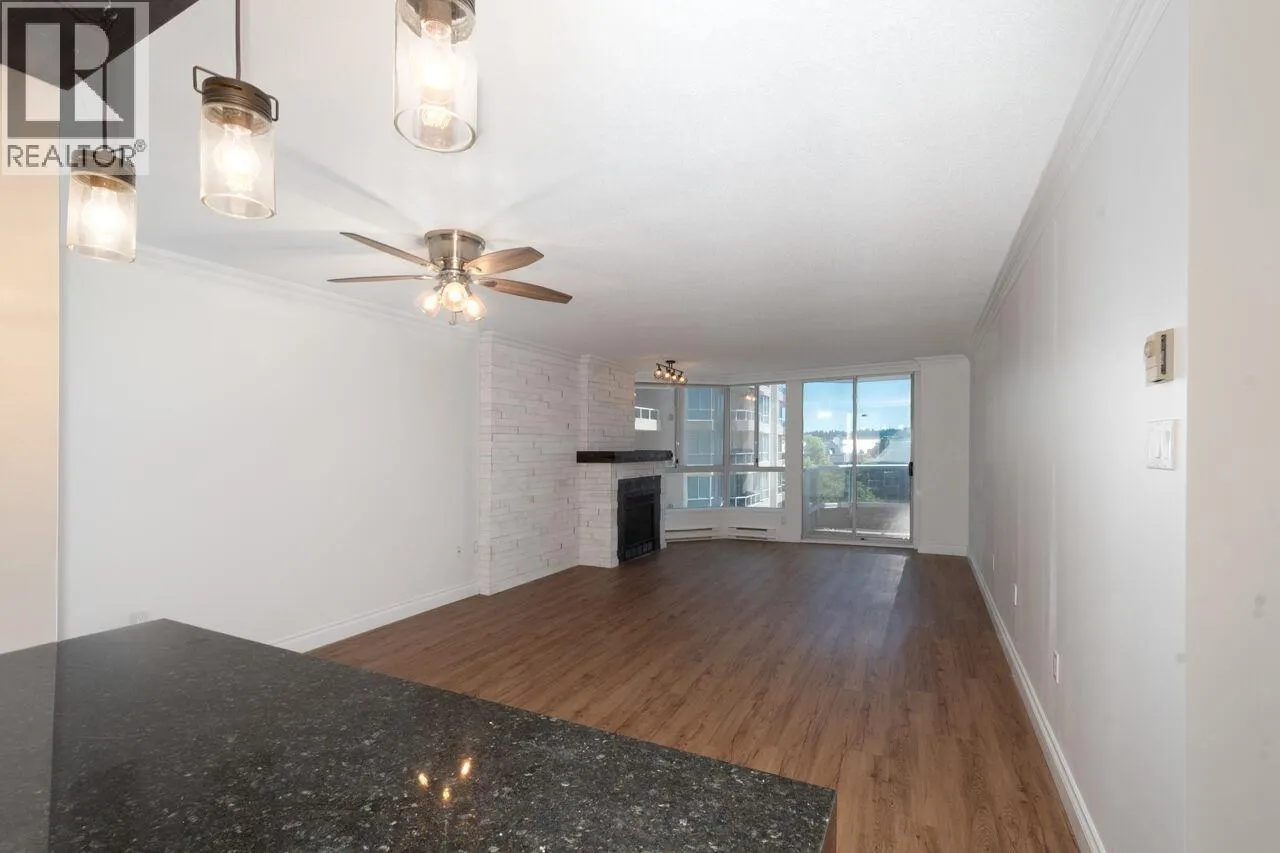 605 1245 QUAYSIDE DRIVE