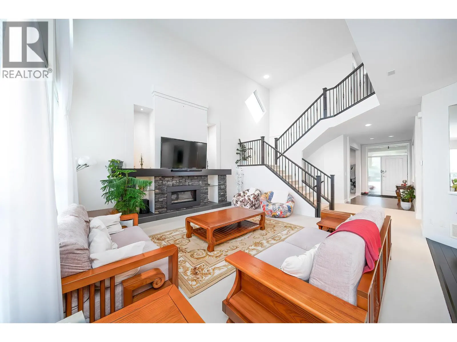 3486 BISHOP PLACE