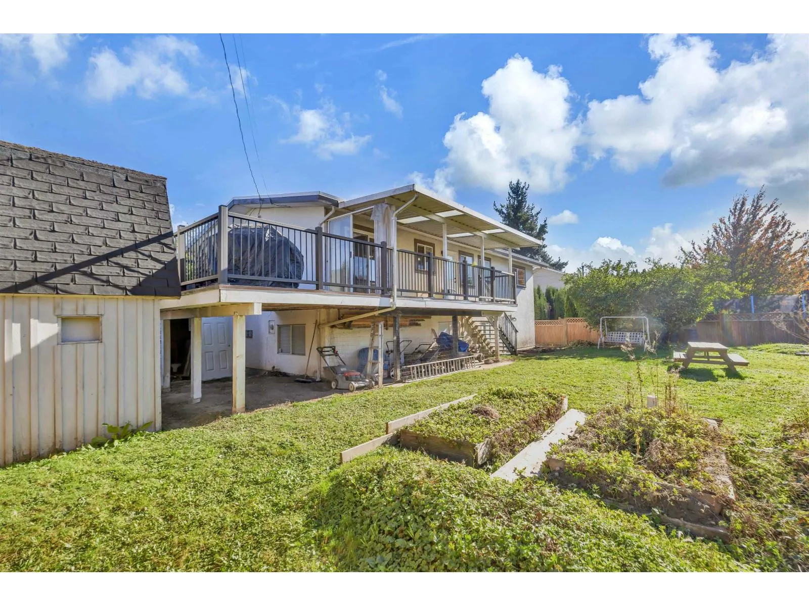 8775 VICARS STREET|Chilliwack Proper West