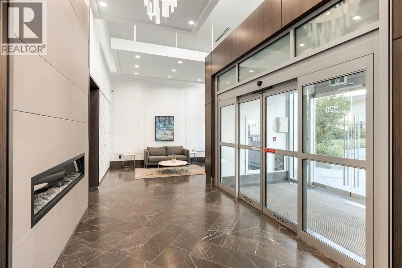 1408 520 COMO LAKE AVENUE
